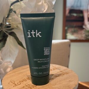 ITK deep moisture rich cream sealed 2 fl oz